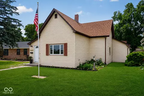 1127 Evans Ave, Noblesville, IN 46060