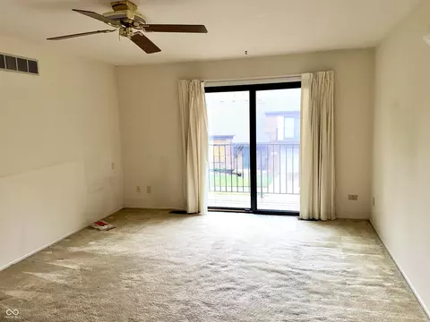 Living - 312 E 7th St, Indianapolis, IN 46202 photo 2 of 2