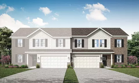 1649 Woods Edge Dr, Greenwood, IN 46143