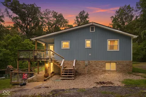 7990 Ebony Dr, Nineveh, IN 46164
