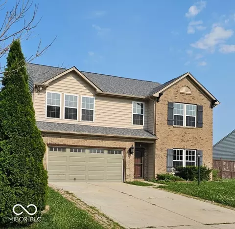 19222 Sandbar Dr, Noblesville, IN 46062