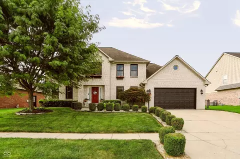 1555 Connemara Rd, Indianapolis, IN 46217