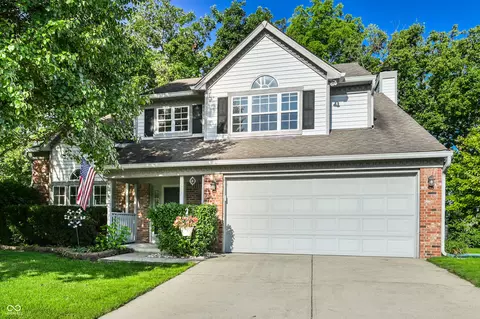 10997 Ridge Ct, Fishers, IN 46038