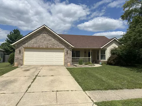 1950 Winfield Park Dr, Greenfield, IN 46140