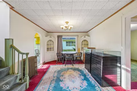 Dining - 327 E 37th St, Anderson, IN 46013 photo 3 of 3