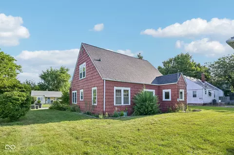 Exterior - 327 E 37th St, Anderson, IN 46013 photo 6 of 7