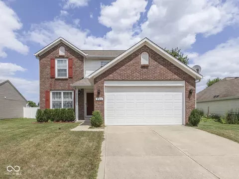944 Angus Ln, Indianapolis, IN 46217
