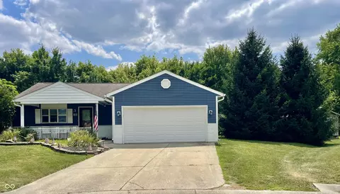912 Golden Ct, Greencastle, IN 46135