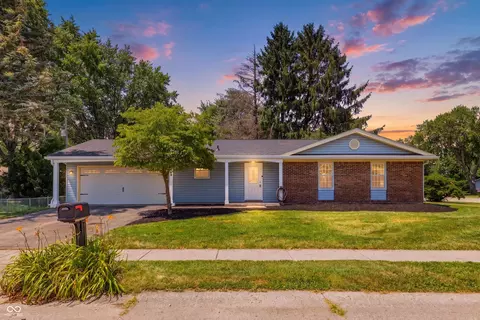 1108 Greenbrook Dr, Greenfield, IN 46140