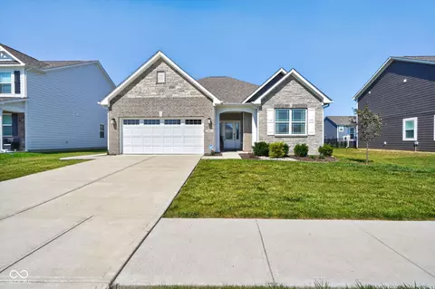 8816 Blackburn St, Fortville, IN 46040