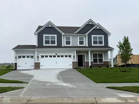 4185 Hayden Valley Dr, Bargersville, IN 46106