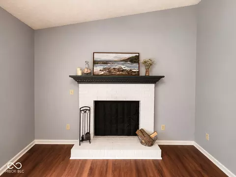 Living - 211 Danci Dr, Pendleton, IN 46064 photo 1 of 4