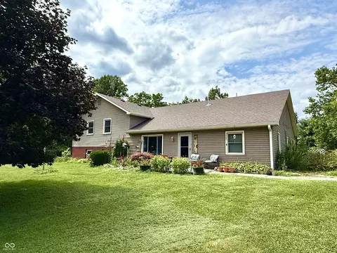 7110 Beech Tree Rd, Nineveh, IN 46164