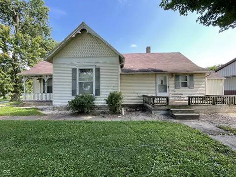 Exterior - 3084 E Webster St, Rosedale, IN 47874 photo 2 of 3