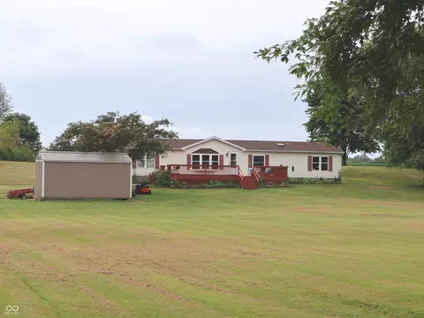 5259 W Foltz Rd, Dupont, IN 47231