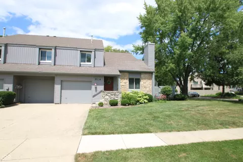 614 Conner Creek Dr, Fishers, IN 46038