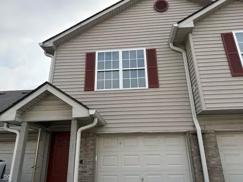 4717 Kelvington Dr, Indianapolis, IN 46254