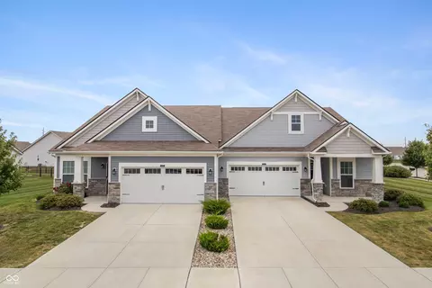 6582 Giles Blvd, Whitestown, IN 46075