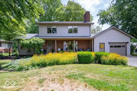 424 Lockerbie Rd, Shelbyville, IN 46176