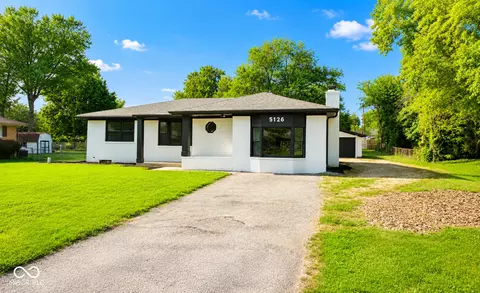 5126 Mount Pleasant Center Rd, Greenwood, IN 46142