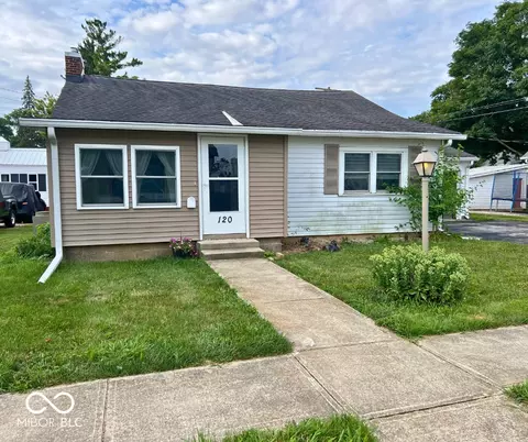 120 E Plum St, Thorntown, IN 46071