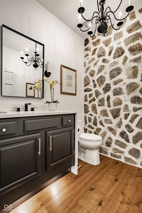 Bath - 10546 Coppergate, Carmel, IN 46032 photo 1 of 10