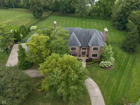 View/Area - 10546 Coppergate, Carmel, IN 46032 photo 2 of 10
