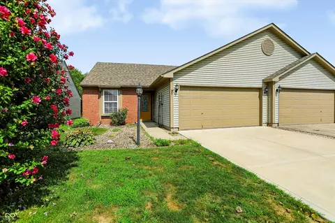 7246 Registry Dr, Indianapolis, IN 46217