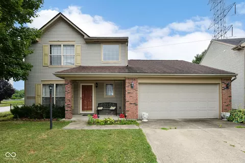 7901 Oakdale Ln, Indianapolis, IN 46214