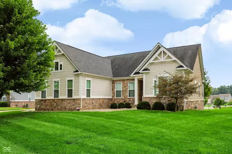 5103 Rangewood Dr, Noblesville, IN 46062