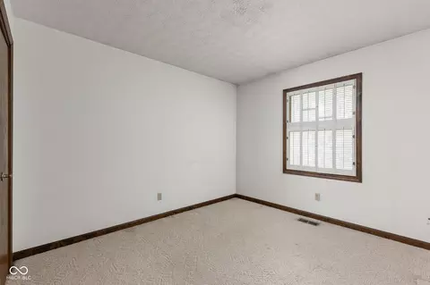 Bedroom - 6009 Apache Dr, Indianapolis, IN 46254 photo 1 of 3