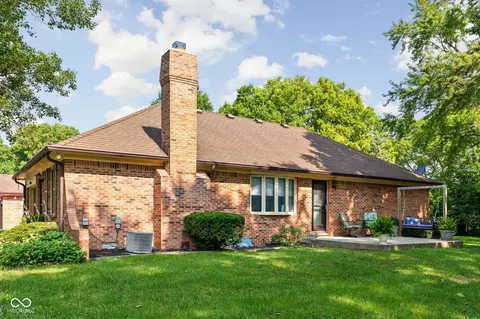Exterior - 6009 Apache Dr, Indianapolis, IN 46254 photo 7 of 11