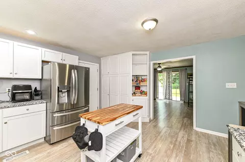 Kitchen - 7316 S Woodrow Dr, Pendleton, IN 46064 photo 1 of 3