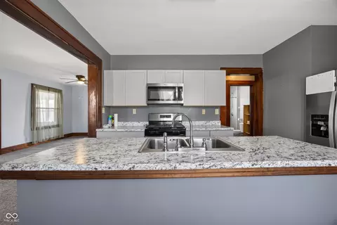 Kitchen - 8006 E Main, Dugger, IN 47848 photo 1 of 4