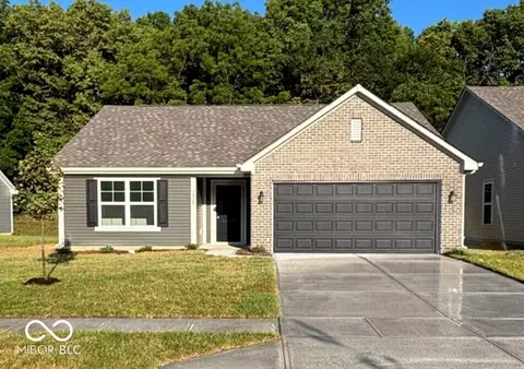 1535 Rolling Ridge Rd, Shelbyville, IN 46176