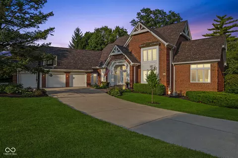9115 Admirals Pointe Ct, Indianapolis, IN 46236