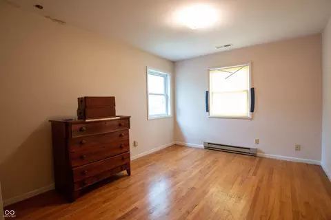 Bedroom - 8464 E 25th St, Columbus, IN 47203 photo 8 of 11