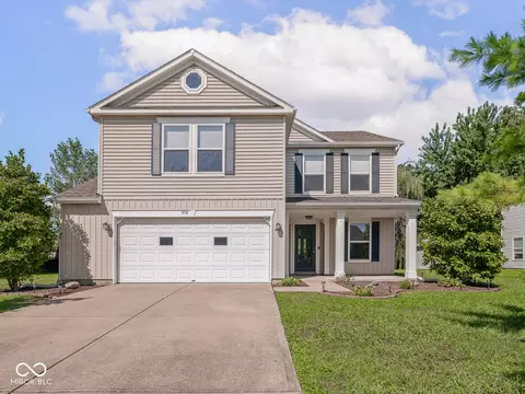 914 Indigo Dr, Greenfield, IN 46140