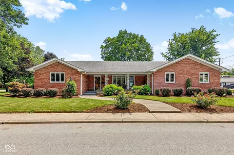 798 N 12th St, Noblesville, IN 46060