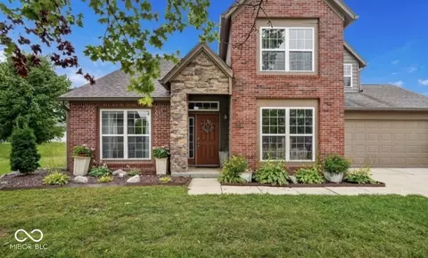 10537 Simsbury Ct, Indianapolis, IN 46236