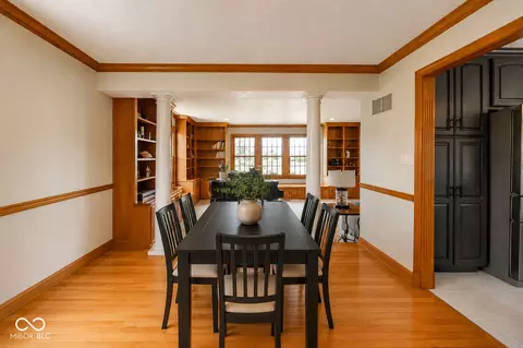 Dining - 6302 Woodchuck Dr, Pendleton, IN 46064 photo 2 of 4