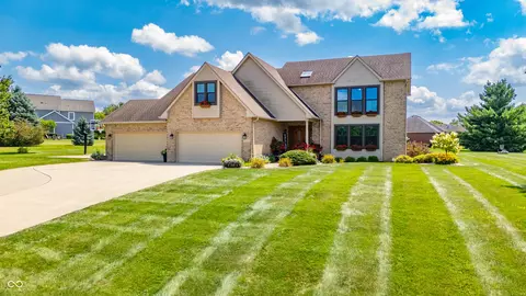 Exterior - 6302 Woodchuck Dr, Pendleton, IN 46064 photo 4 of 10