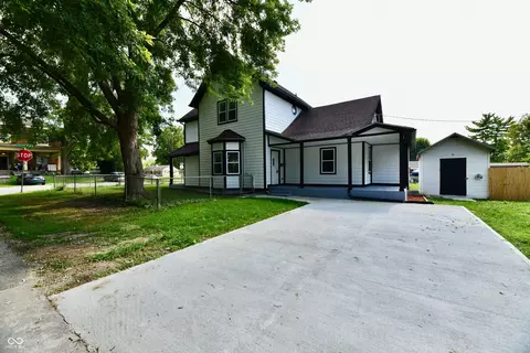 201 Academy St, Greenwood, IN 46143
