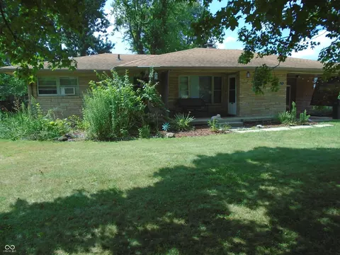 2710 S Kenyon Dr, Indianapolis, IN 46203