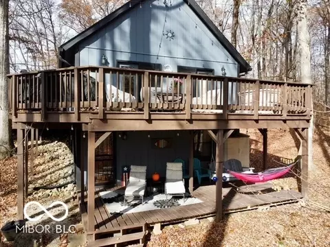 6427 Buffalo Dr, Nineveh, IN 46164