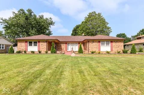 3426 S Leonard Rd, New Palestine, IN 46163