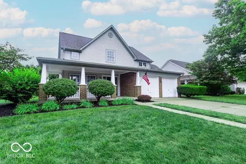 Exterior - 3872 Cornwallis Ln, Carmel, IN 46032 photo 3 of 5