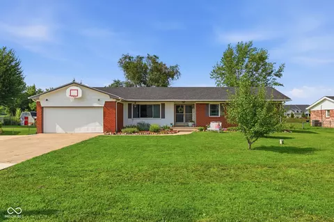 7520 E 196th St, Noblesville, IN 46062