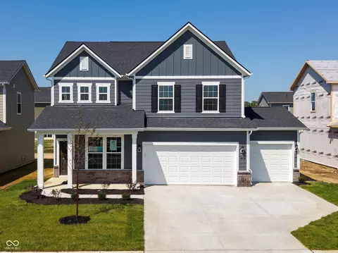 7888 Harmony Dr, Avon, IN 46123