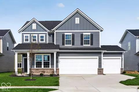 7888 Harmony Dr, Avon, IN 46123